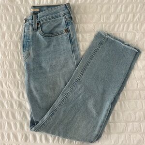 Levi’s wedgie straight with raw hem - 2/26